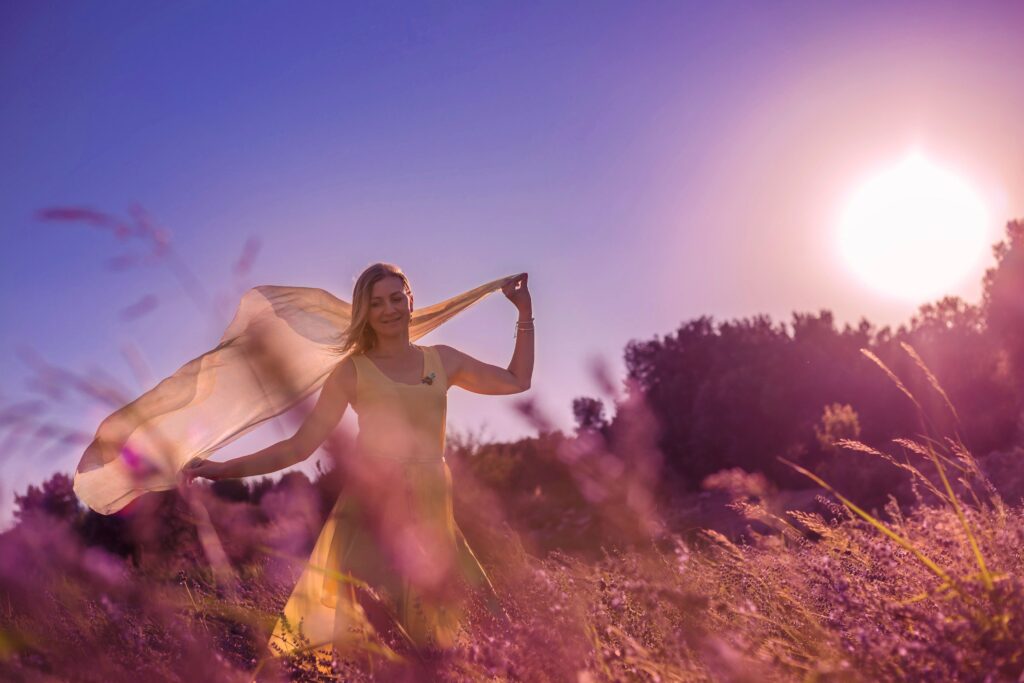 Over Angeleyes.tv Spirituele Groei, Engelencontact en Intuïtieve Begeleiding